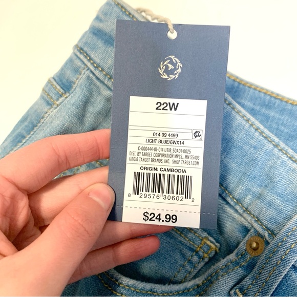 Universal Thread Jeans Womens Plus Size 22W High Rose Skinny Light Blue NWT - Picture 5 of 16